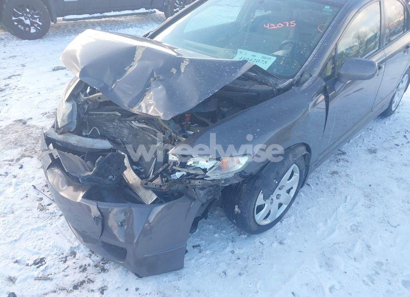 Photo 6 of 2011 Honda Civic LX (VIN 2HGFA1F55BH503328)