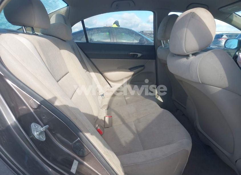 Photo 8 of 2011 Honda Civic LX (VIN 2HGFA1F55BH503328)