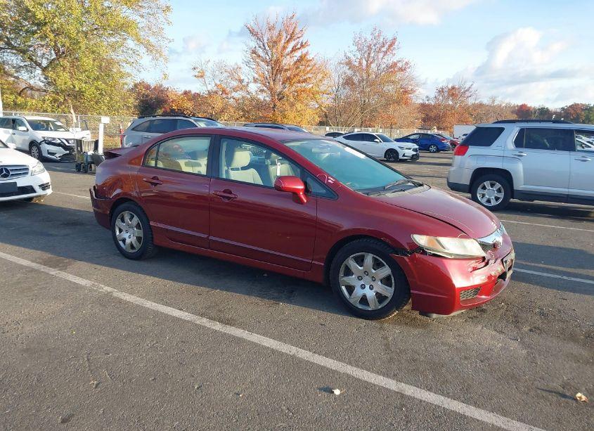 2011 Honda Civic LX (VIN 2HGFA1F55BH506018) main photo