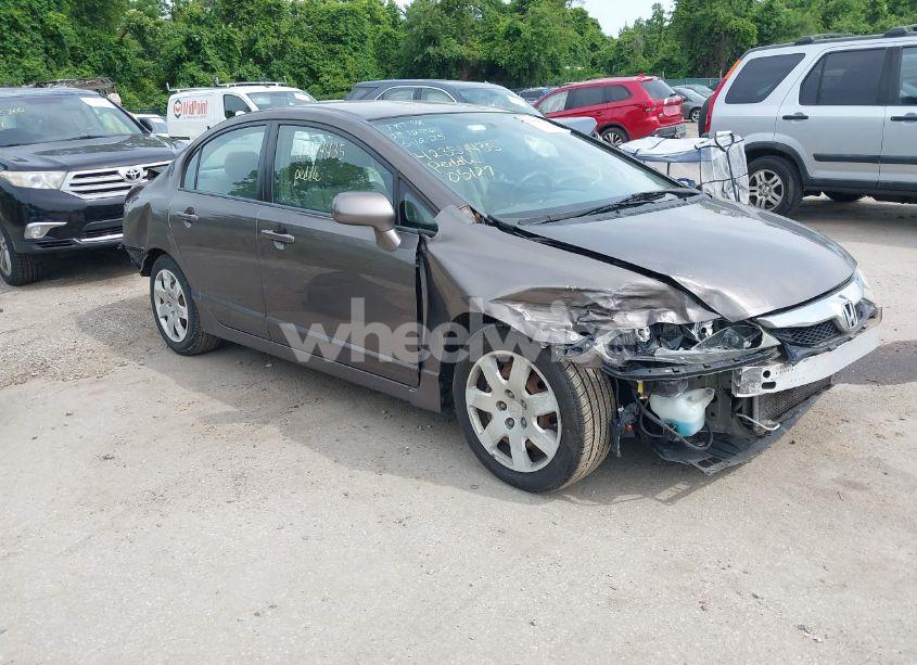 2011 Honda Civic LX (VIN 2HGFA1F55BH511462) main photo