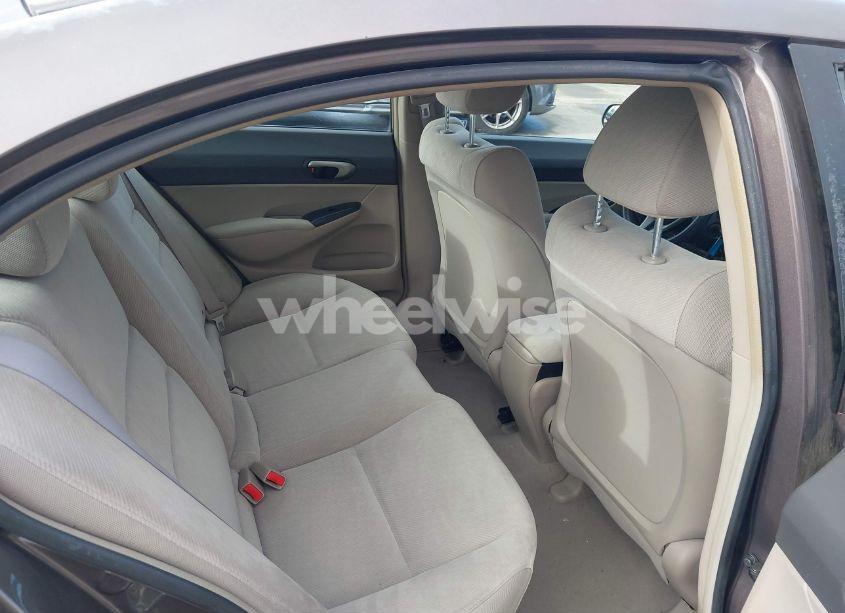 Photo 8 of 2011 Honda Civic LX (VIN 2HGFA1F55BH519822)