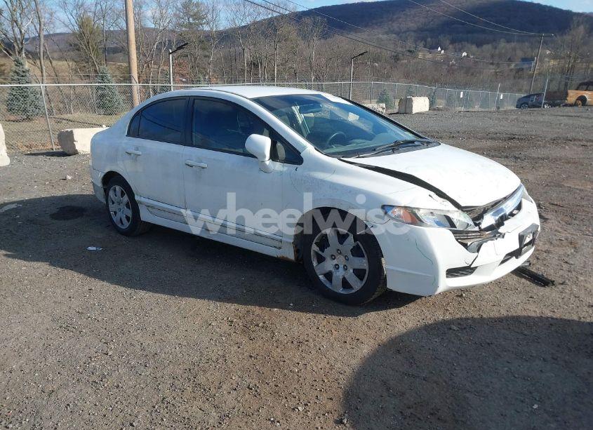 2011 Honda Civic LX (VIN 2HGFA1F55BH527614) main photo