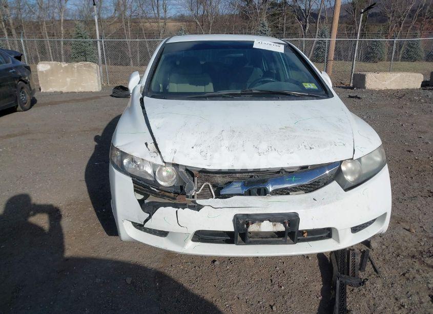 Photo 6 of 2011 Honda Civic LX (VIN 2HGFA1F55BH527614)