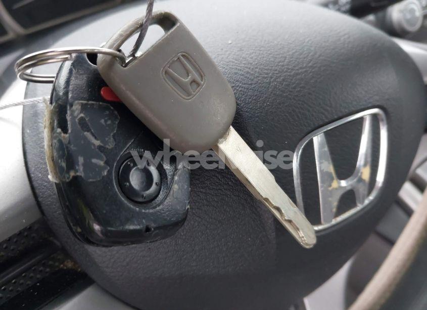 Photo 11 of 2010 Honda Civic LX (VIN 2HGFA1F56AH310619)