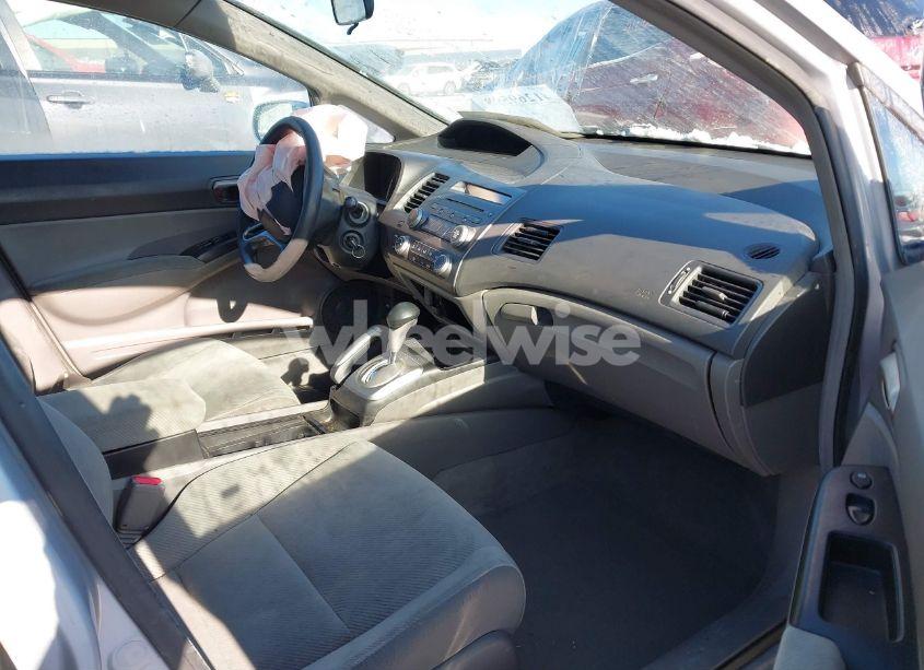 Photo 5 of 2010 Honda Civic LX (VIN 2HGFA1F56AH524414)