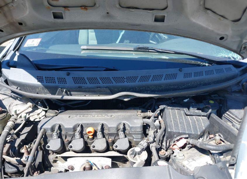 Photo 10 of 2010 Honda Civic LX (VIN 2HGFA1F56AH527989)