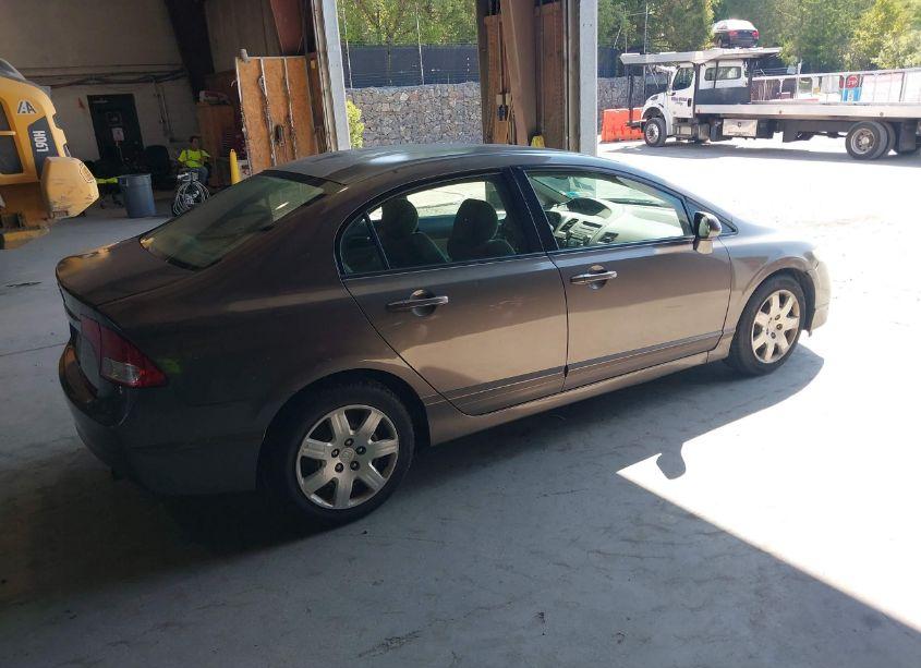 Photo 4 of 2010 Honda Civic LX (VIN 2HGFA1F56AH534229)