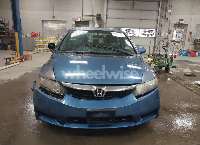 Photo 12 of 2010 Honda Civic LX (VIN 2HGFA1F56AH563892)