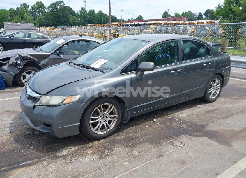 Photo 2 of 2010 Honda Civic LX (VIN 2HGFA1F56AH576996)