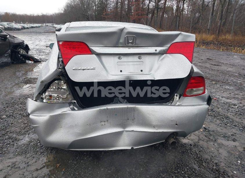 Photo 12 of 2011 Honda Civic LX (VIN 2HGFA1F56BH300254)