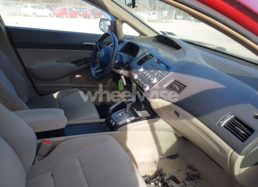 Photo 5 of 2011 Honda Civic LX (VIN 2HGFA1F56BH518923)