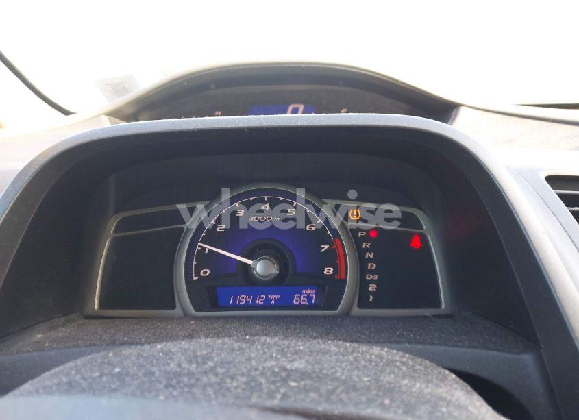Photo 7 of 2011 Honda Civic LX (VIN 2HGFA1F56BH518923)