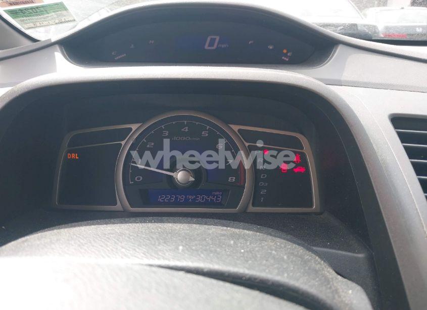 Photo 7 of 2011 Honda Civic LX (VIN 2HGFA1F56BH536953)