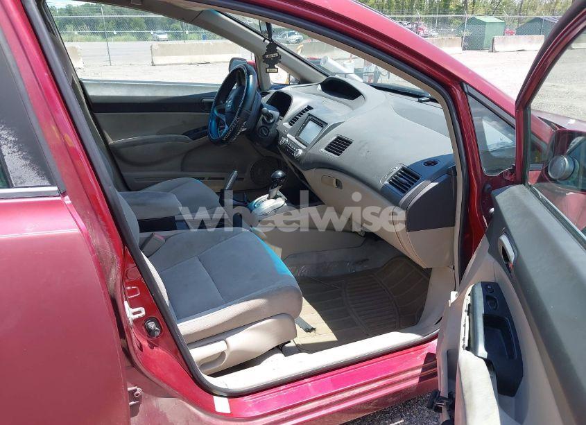 Photo 5 of 2011 Honda Civic LX (VIN 2HGFA1F56BH545202)