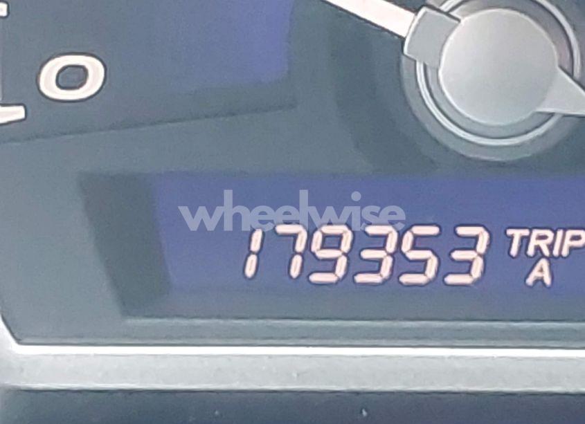 Photo 7 of 2010 Honda Civic LX (VIN 2HGFA1F57AH307938)