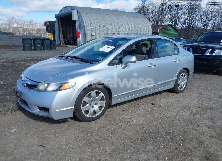 Photo 2 of 2010 Honda Civic LX (VIN 2HGFA1F57AH309981)