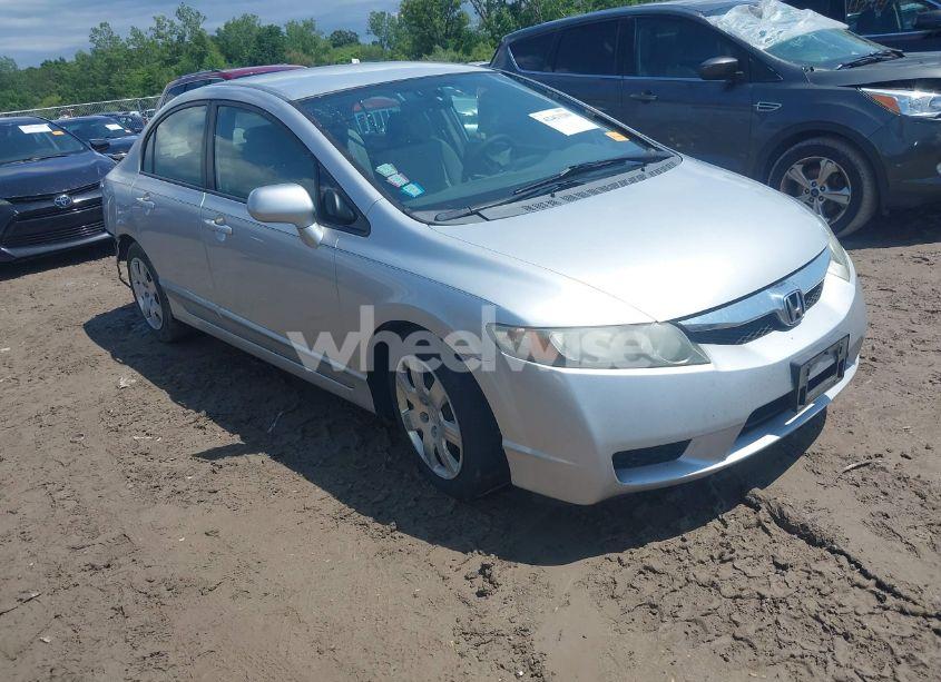 2010 Honda Civic LX (VIN 2HGFA1F57AH317031) main photo