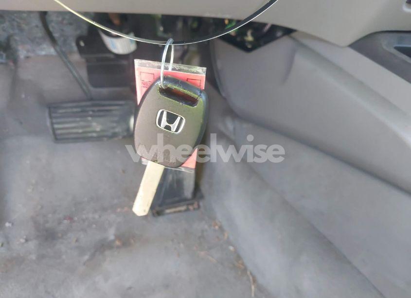 Photo 11 of 2010 Honda Civic LX (VIN 2HGFA1F57AH317031)