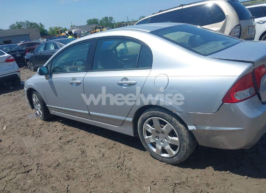 Photo 15 of 2010 Honda Civic LX (VIN 2HGFA1F57AH317031)