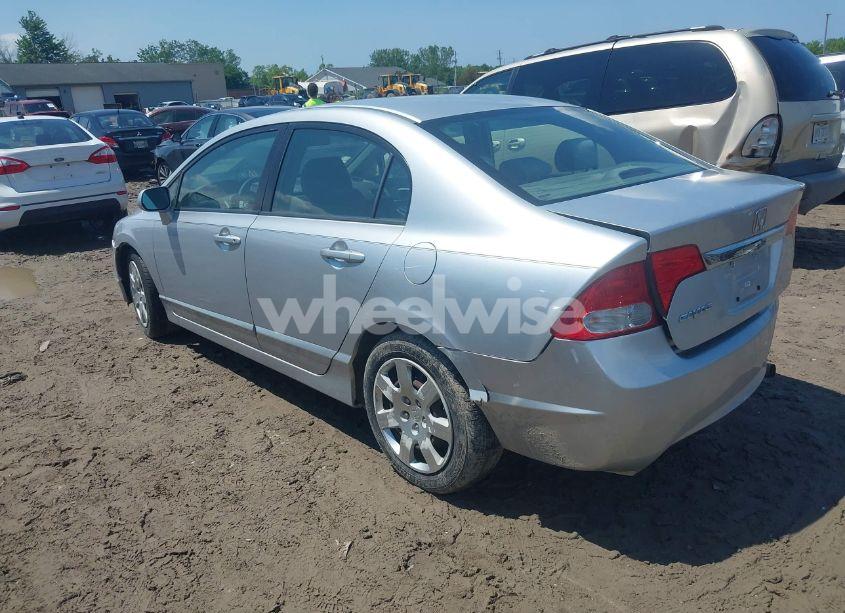 Photo 3 of 2010 Honda Civic LX (VIN 2HGFA1F57AH317031)