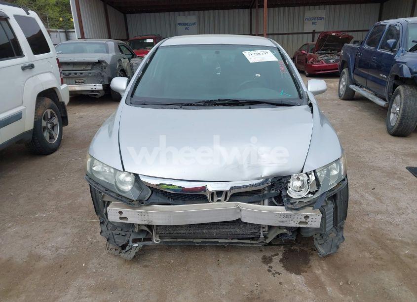 Photo 12 of 2010 Honda Civic LX (VIN 2HGFA1F57AH326800)