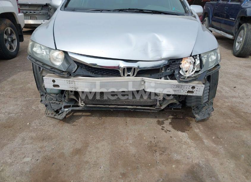 Photo 6 of 2010 Honda Civic LX (VIN 2HGFA1F57AH326800)