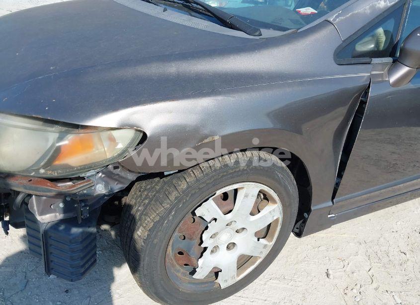 Photo 12 of 2010 Honda Civic LX (VIN 2HGFA1F57AH524261)