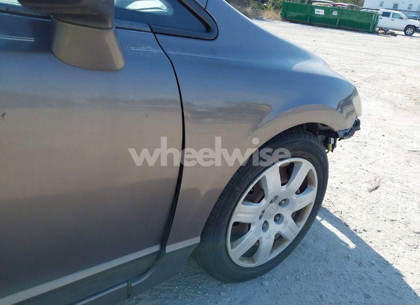 Photo 13 of 2010 Honda Civic LX (VIN 2HGFA1F57AH524261)