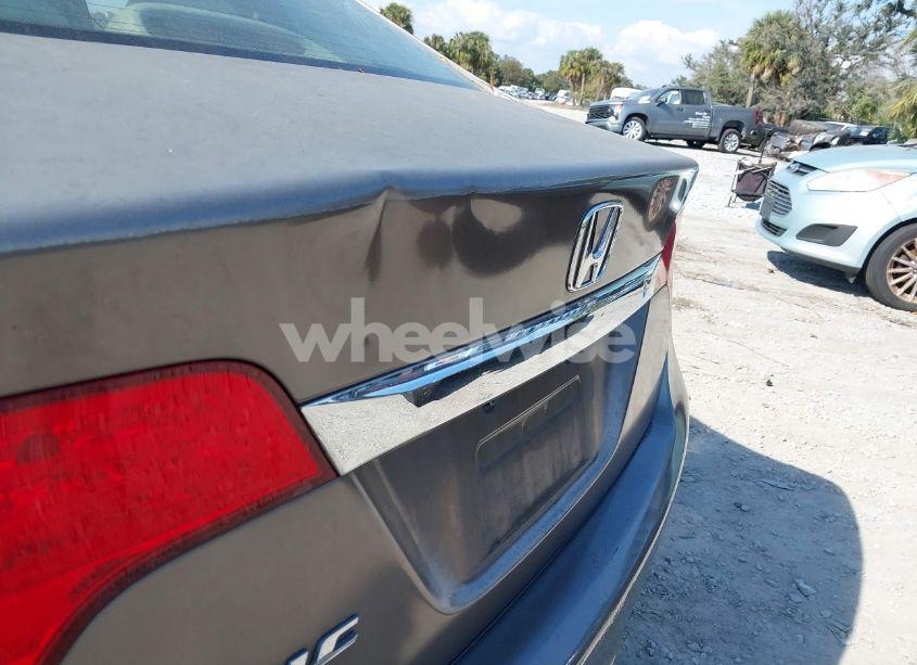 Photo 14 of 2010 Honda Civic LX (VIN 2HGFA1F57AH524261)