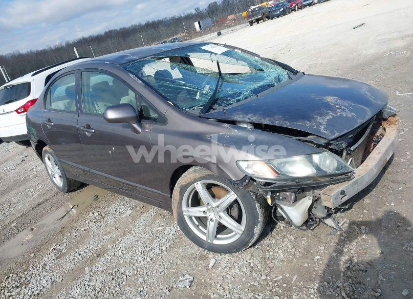 2010 Honda Civic LX (VIN 2HGFA1F57AH529038) main photo