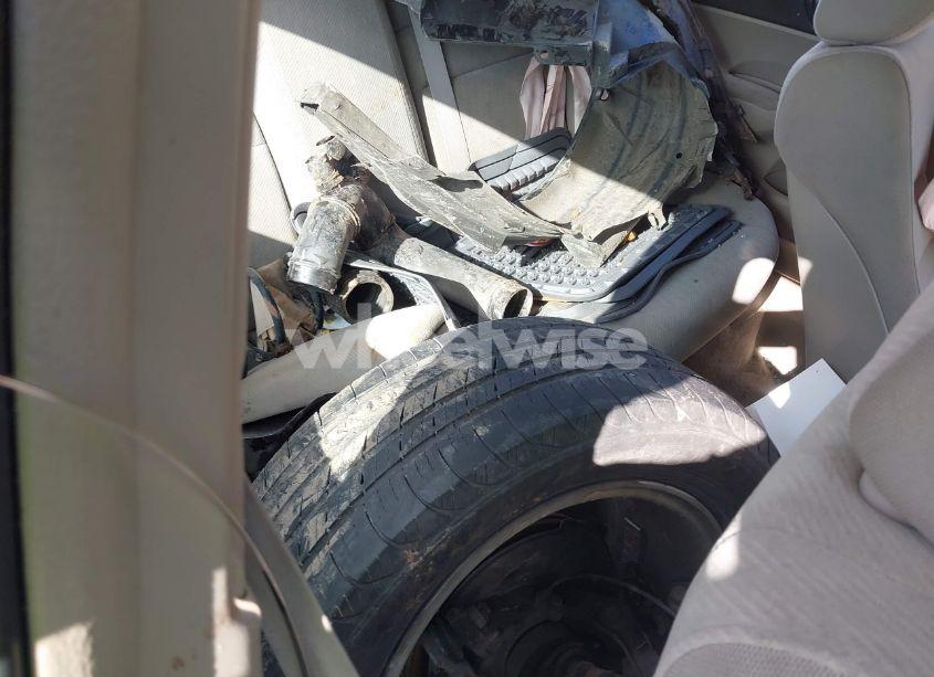 Photo 11 of 2010 Honda Civic LX (VIN 2HGFA1F57AH529038)