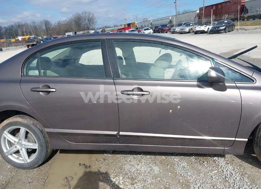 Photo 13 of 2010 Honda Civic LX (VIN 2HGFA1F57AH529038)