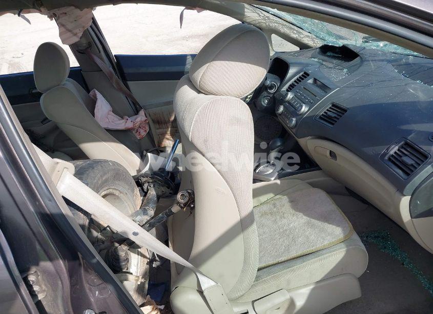 Photo 5 of 2010 Honda Civic LX (VIN 2HGFA1F57AH529038)