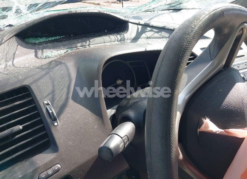 Photo 7 of 2010 Honda Civic LX (VIN 2HGFA1F57AH529038)