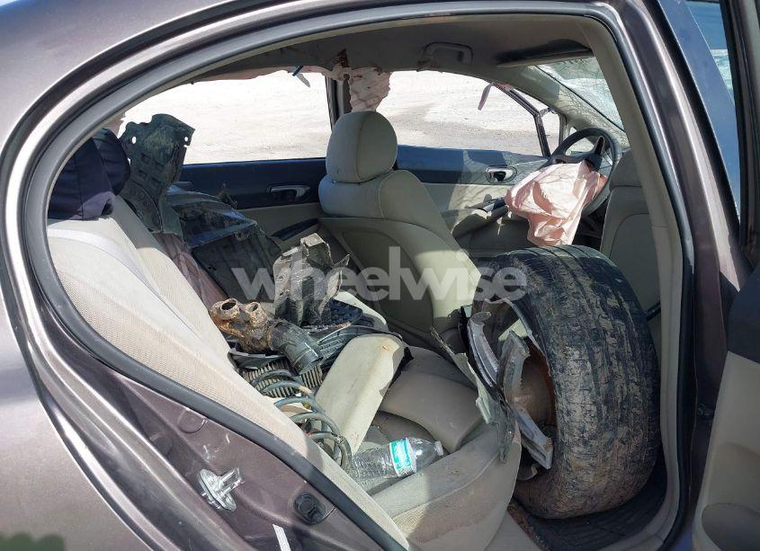 Photo 8 of 2010 Honda Civic LX (VIN 2HGFA1F57AH529038)