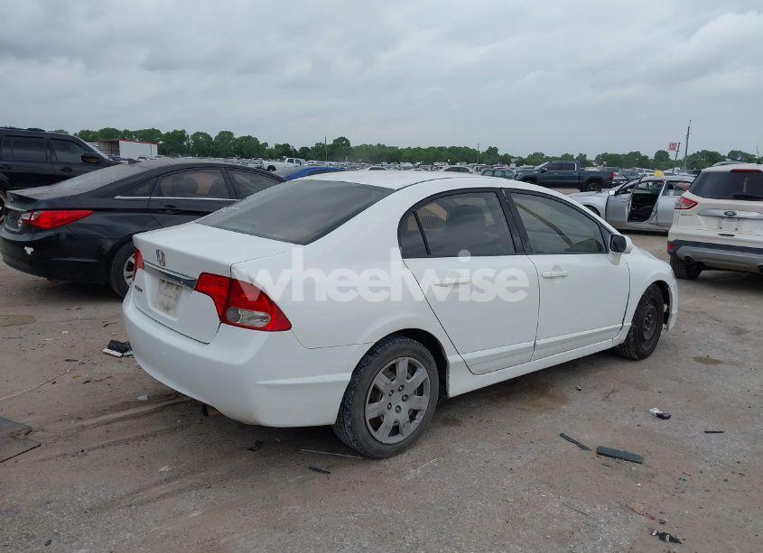 Photo 4 of 2010 Honda Civic LX (VIN 2HGFA1F57AH547670)
