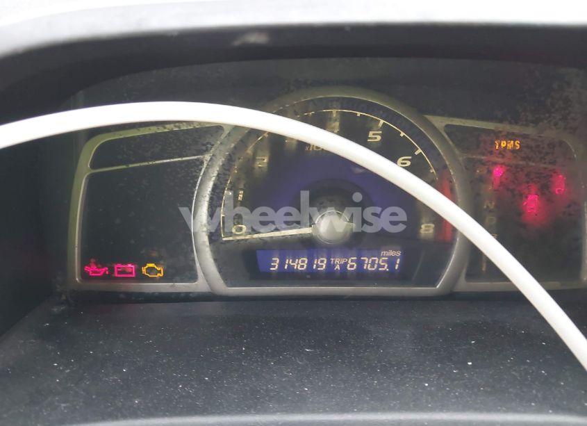 Photo 7 of 2010 Honda Civic LX (VIN 2HGFA1F57AH547670)