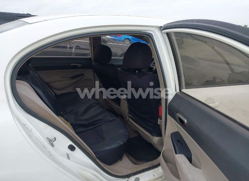 Photo 8 of 2010 Honda Civic LX (VIN 2HGFA1F57AH547670)