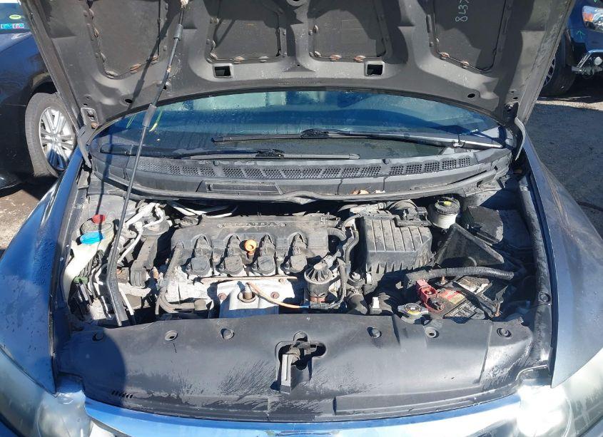 Photo 10 of 2010 Honda Civic LX (VIN 2HGFA1F57AH552853)