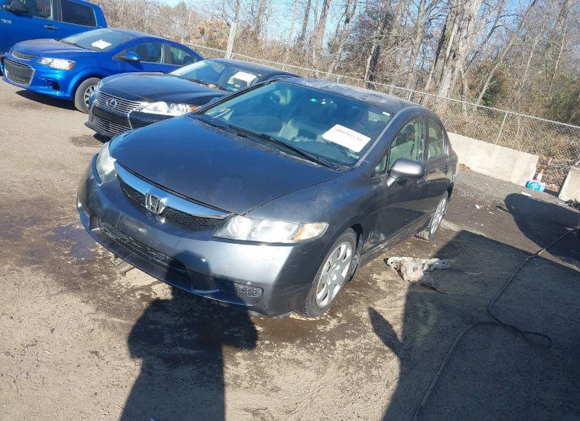 Photo 2 of 2010 Honda Civic LX (VIN 2HGFA1F57AH552853)