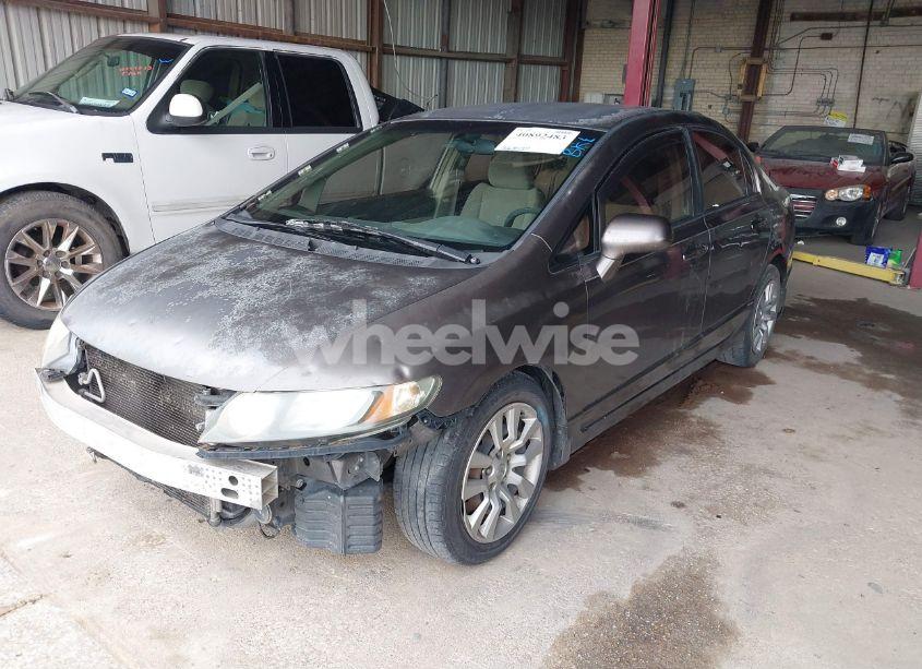 Photo 2 of 2010 Honda Civic LX (VIN 2HGFA1F57AH557857)