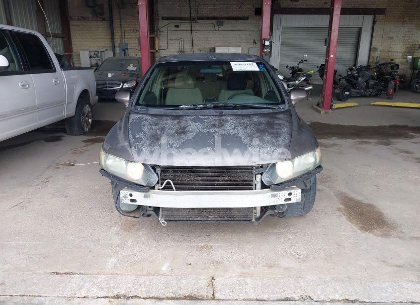 Photo 6 of 2010 Honda Civic LX (VIN 2HGFA1F57AH557857)