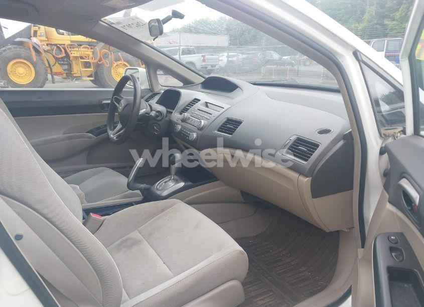 Photo 5 of 2010 Honda Civic LX (VIN 2HGFA1F57AH559592)