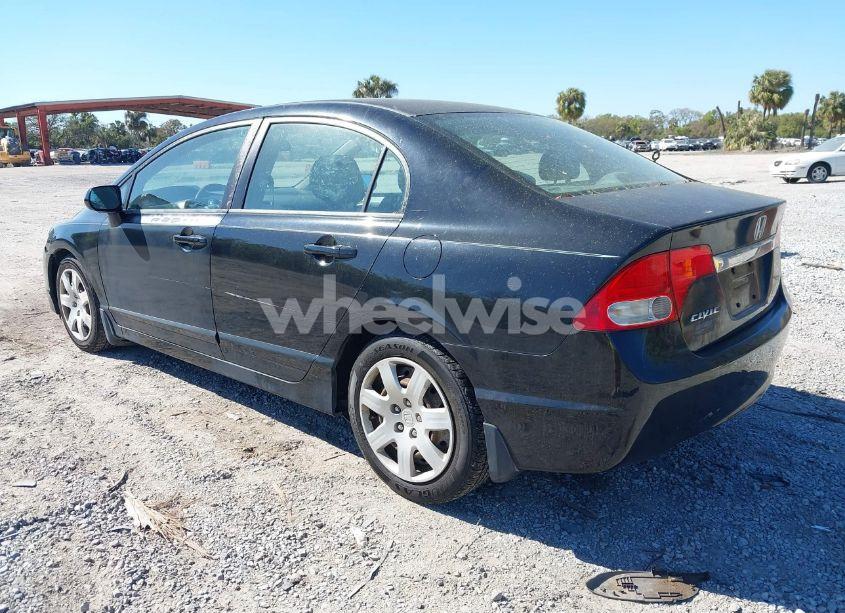 Photo 3 of 2010 Honda Civic LX (VIN 2HGFA1F57AH576067)