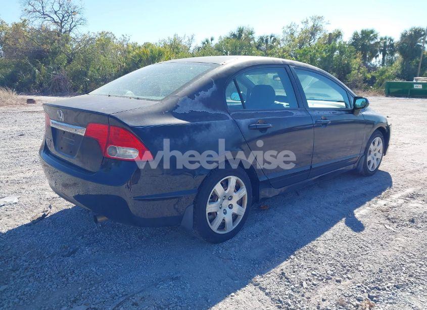 Photo 4 of 2010 Honda Civic LX (VIN 2HGFA1F57AH576067)