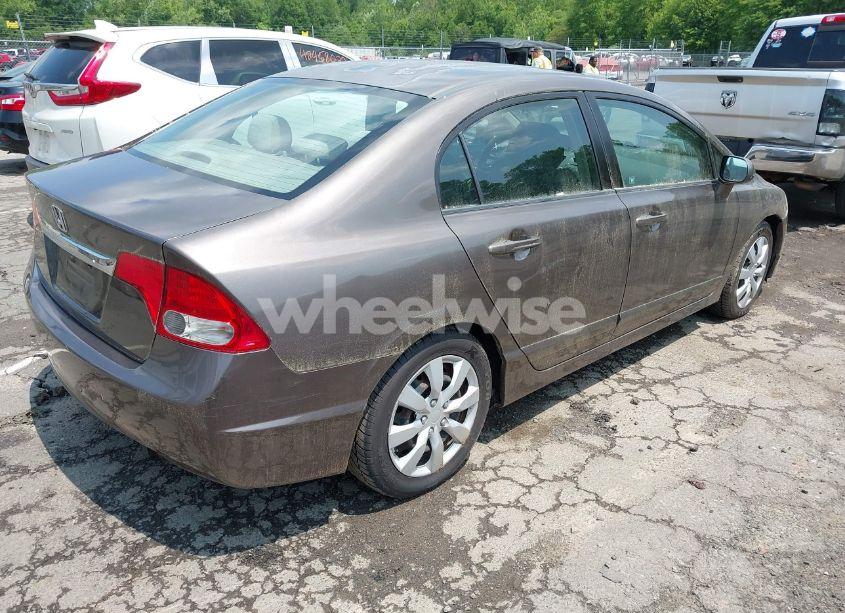 Photo 4 of 2010 Honda Civic LX (VIN 2HGFA1F57AH580295)