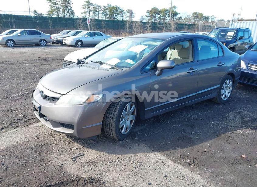 Photo 2 of 2010 Honda Civic LX (VIN 2HGFA1F57AH582595)