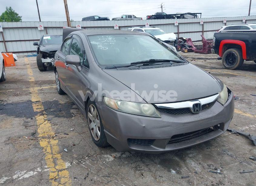 2010 Honda Civic LX (VIN 2HGFA1F57AH587067) main photo