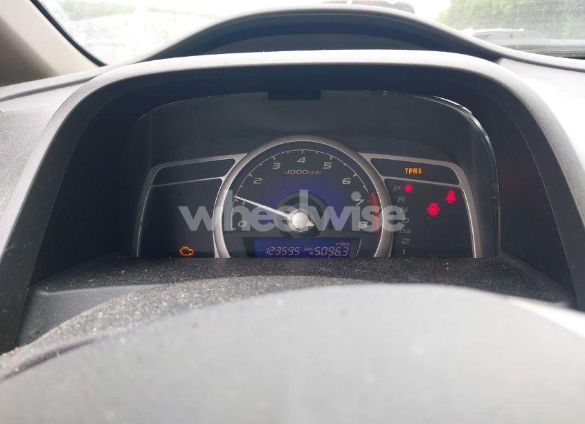 Photo 7 of 2010 Honda Civic LX (VIN 2HGFA1F57AH587067)