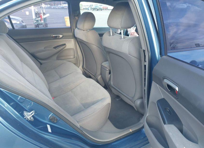 Photo 8 of 2011 Honda Civic LX (VIN 2HGFA1F57BH504755)